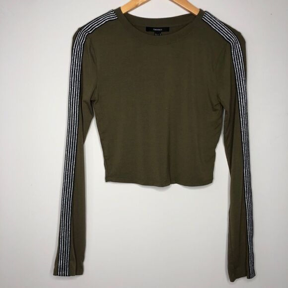Forever 21 Army Green Crop Top - Picture 6 of 7